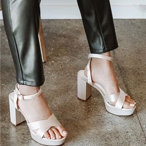 NEW Lulu's Selah Ivory Satin Heels Chunky Platform Heels 90s y2k bridal wedding